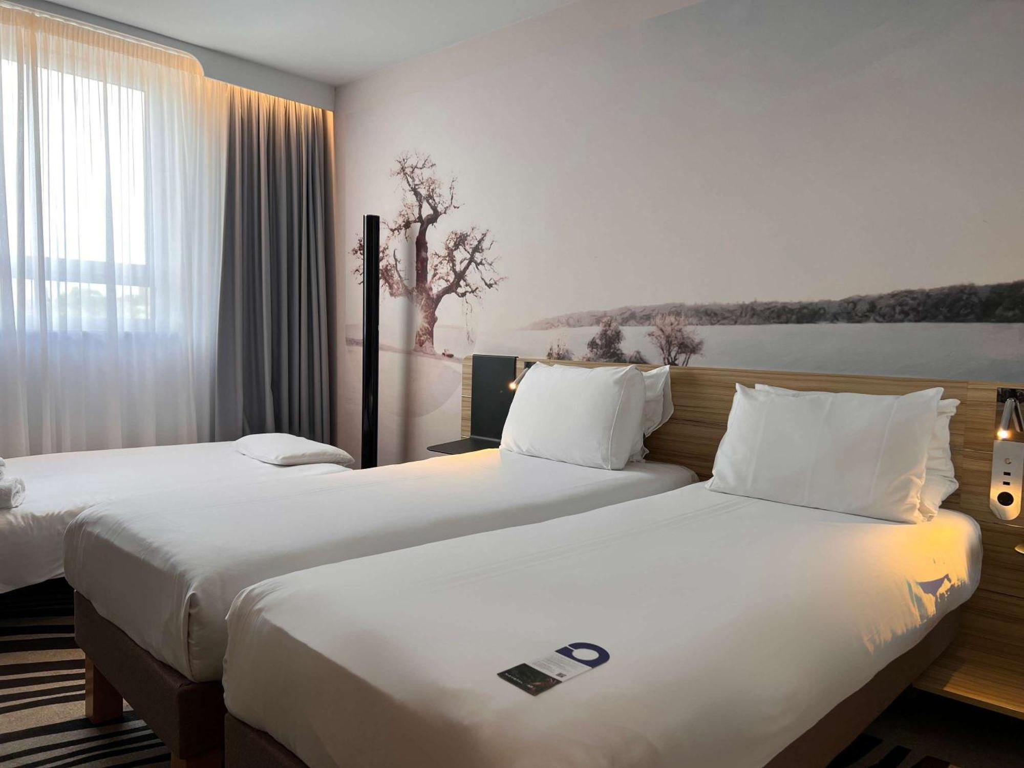 Novotel York Centre Extérieur photo